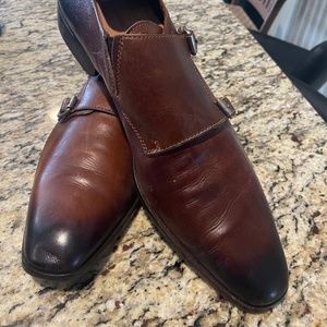 Men’s Donald Pliner muck strap dress shoes